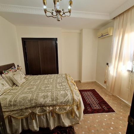 Luxury Apartment 2 In The Heart Of Gueliz, Wifi, Pool Маракеш Екстериор снимка